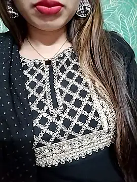 Živý XXX chat Noor_Darliing