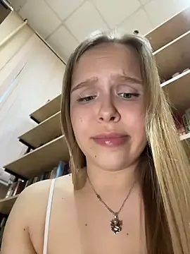 Liza_risky Chat XXX live