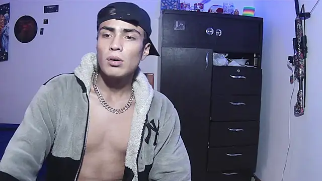 Fenix_hardcock Chat XXX in diretta