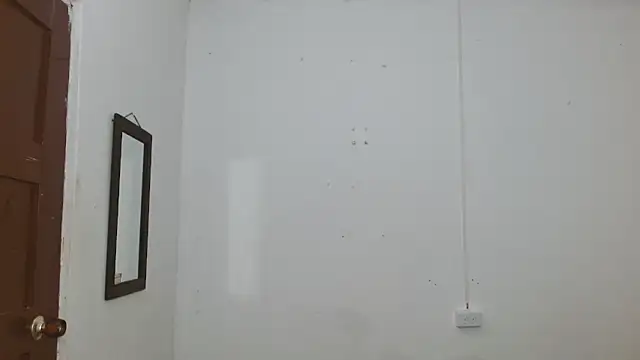 Thalian 现场XXX聊天