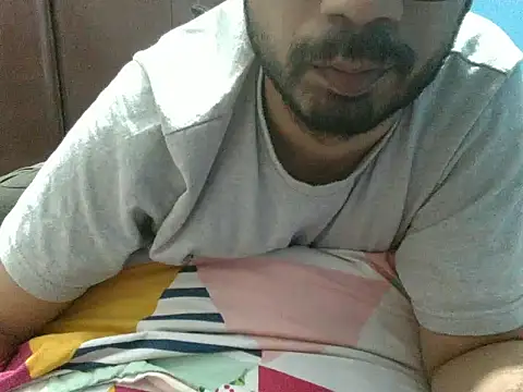 Chat XXX ao vivo de Precumboner