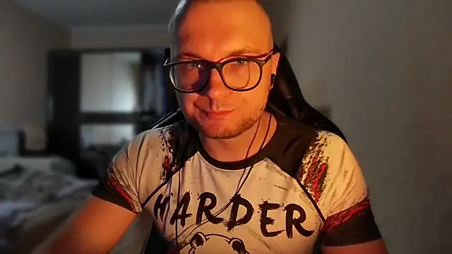 k8mura Webcam Show