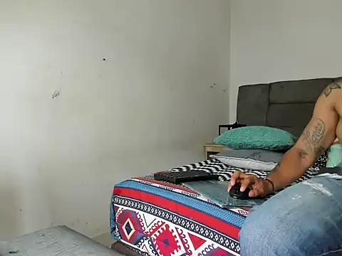 Edy_coltt Adlı Modelin Web Kamerası Şovu