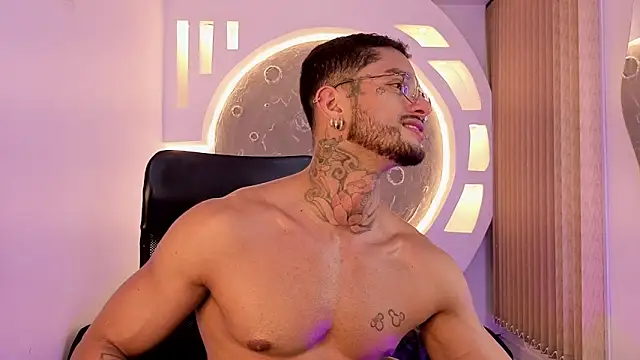 Alanrodgers XXX чат на живо