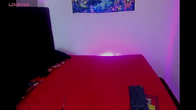 lunaa_rayy420 élő XXX-chatje