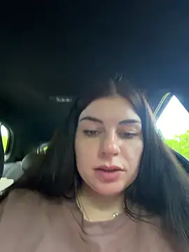 EllyNora Adlı Modelin Canlı XXX Sohbeti