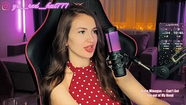 Chatroom XXX en direct de -RED_HAT-