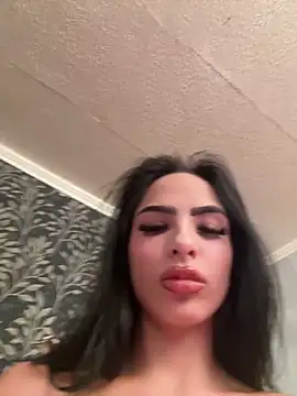 Evelin199 现场XXX聊天