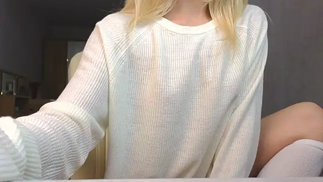 Chat +18 de Marietta_Castro ao vivo