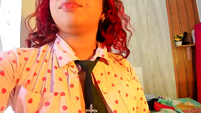 Emily_Coper18 élő XXX-chatje