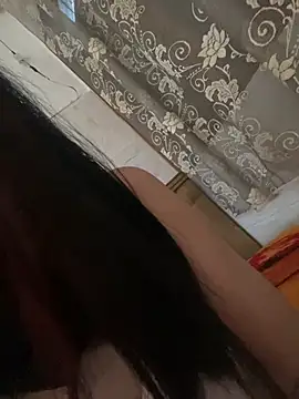 QueenLujaine webkamerás műsora
