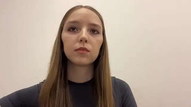 QueenBalensiefen 在線直播表演