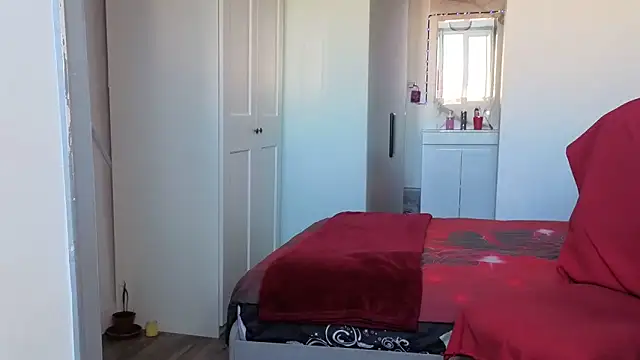 HotSpicyGujju Adlı Modelin Web Kamerası Şovu
