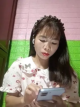 AmyLinee01 在線直播表演