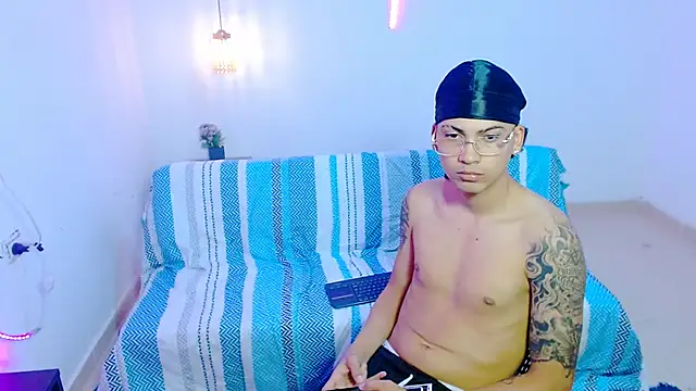 Chat XXX en directo de Br4ndxpimm