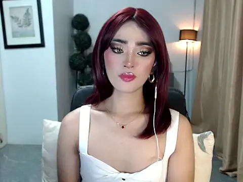 lavandermilk Webcam Show