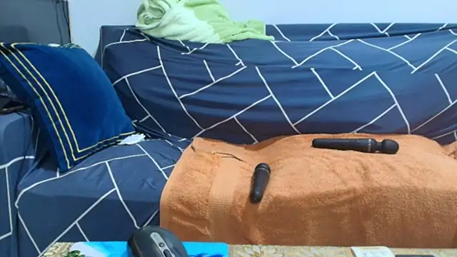 Živý XXX chat HotBiPaar