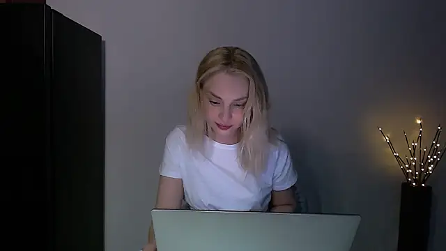 Lia_noo_regrets 라이브 XXX 채팅