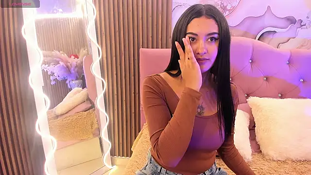 Moonshine_tay1 Live XXX-Chat