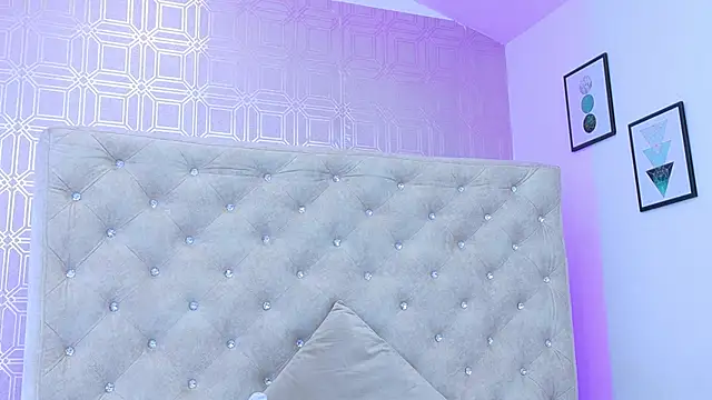 LexaDeRusso Show in webcam