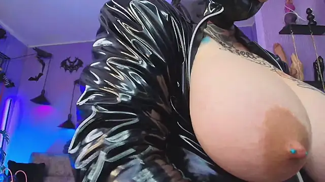 fetishkinkymeganx's Webcam Show