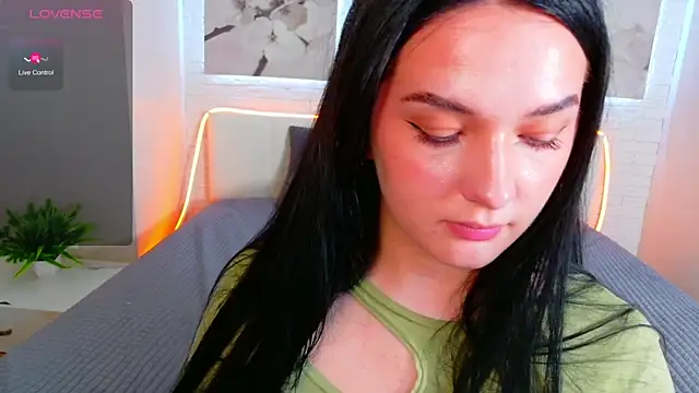 Grand_Vita Adlı Modelin Canlı XXX Sohbeti