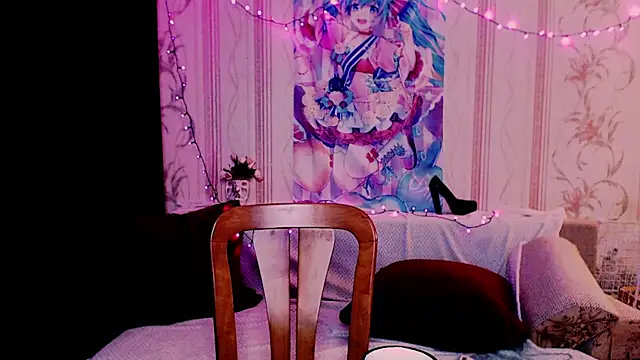 Show modela xxxcharismaaa na web-kameri