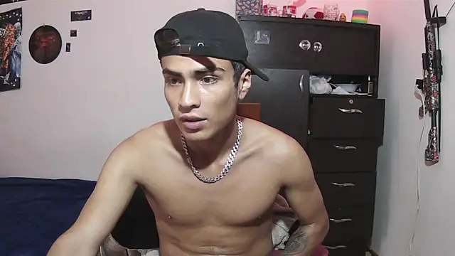 Fenix_hardcock live XXX chat
