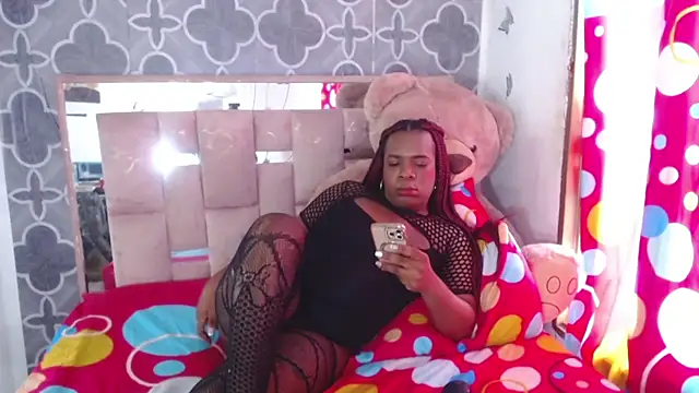 LicyEvans1 élő XXX-chatje
