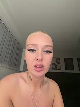 Vanillaheavennn webkamerás műsora