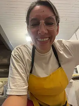 הופעת וובקאם של Gatitacarlita