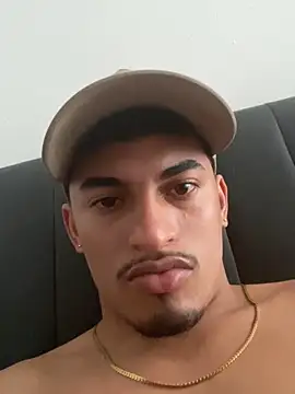 Ares_DAMM's Live XXX Chat