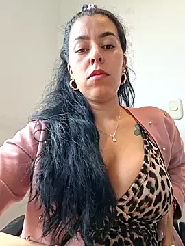 Luianna live XXX chat