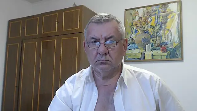 Show modela machomale3 na web-kameri