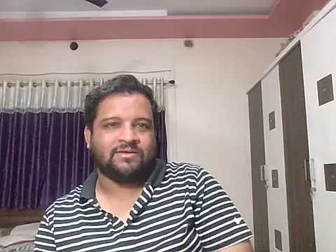 dhruv_love Show Webcam