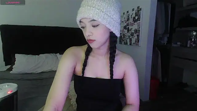 Jasmine_019's Live XXX Chat