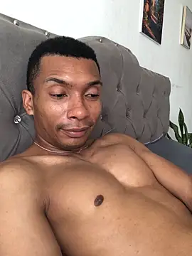 Chatroom XXX en direct de Aaronblack1_