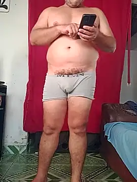tarra122 লাইভ XXX চ্যাট