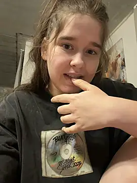 Živý XXX chat HornyGirlH