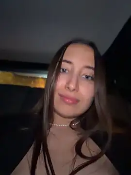 Show modela ICrazyOneIRL na web-kameri