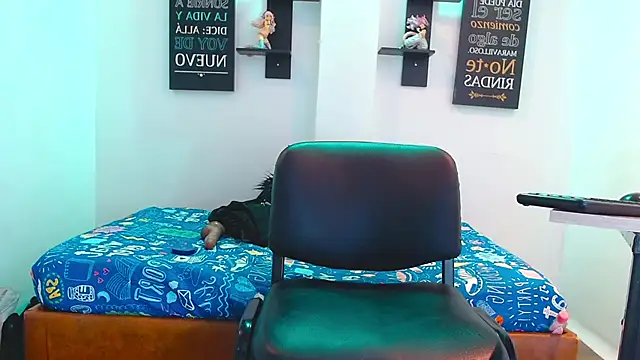 Chatroom XXX en direct de maria_paula___