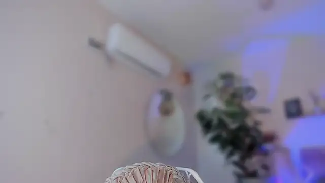 YariRose's Webcam Show