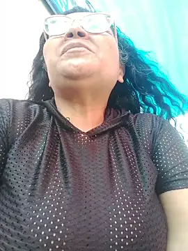 Amarantha25 live XXX chat
