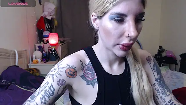 Webkamerová show BLACKPeonyy
