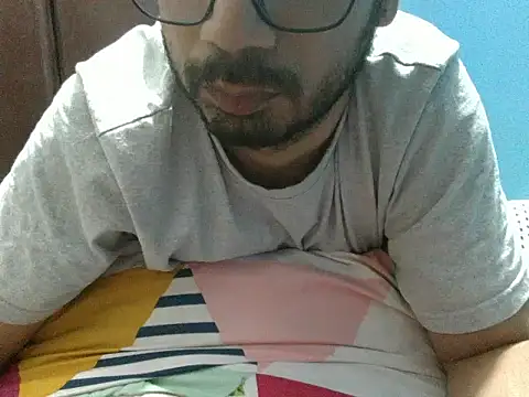 Precumboner: απευθείας συνομιλία ΧΧΧ