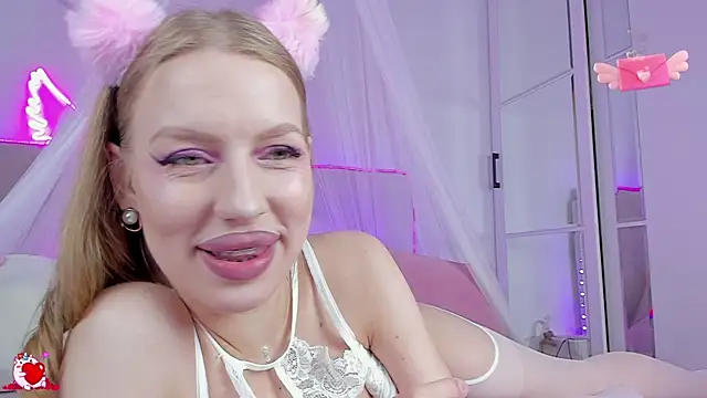YourWildDestiny Chat XXX live