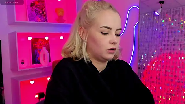 StephanieSweetyn Live XXX chat