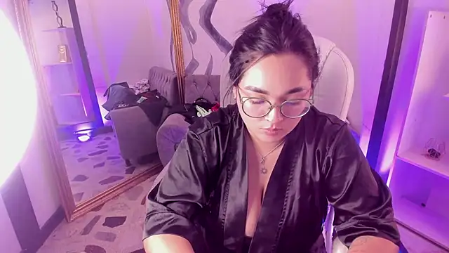 CelesteBrucee – Naživo XXX chat
