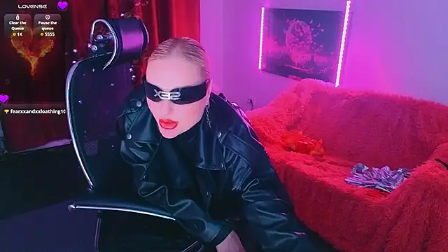 Chatroom XXX en direct de Miss_Alice_Silver