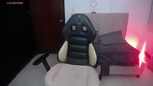 Chat XXX en directo de _ceeleste_cute_